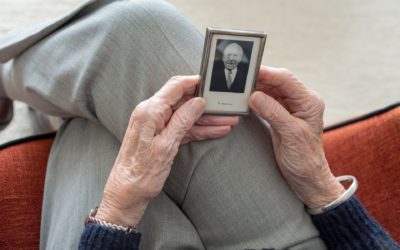 Are there treatments available for people living with dementia and Alzheimer’s?