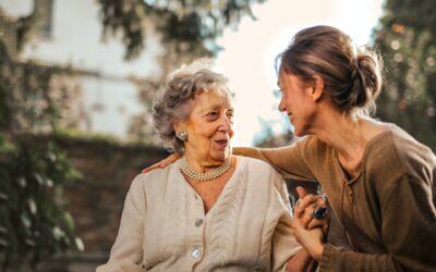 Dementia therapists share what to do if you think a parent has dementia